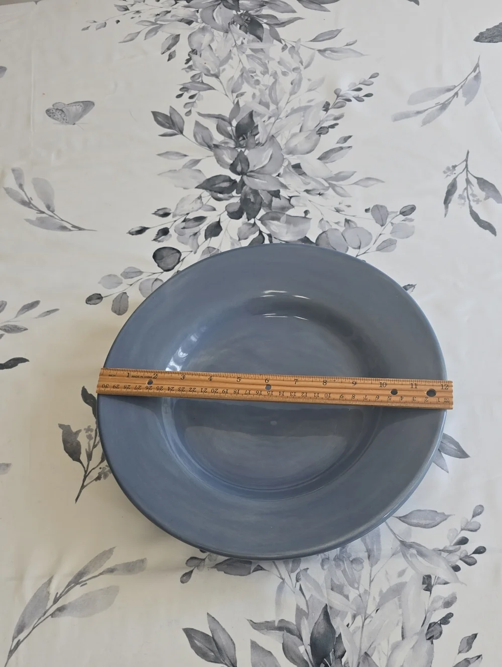 Vintage Pottery Barn Set Of 2 Sausalito Blue Dinner Plates Chargers 12